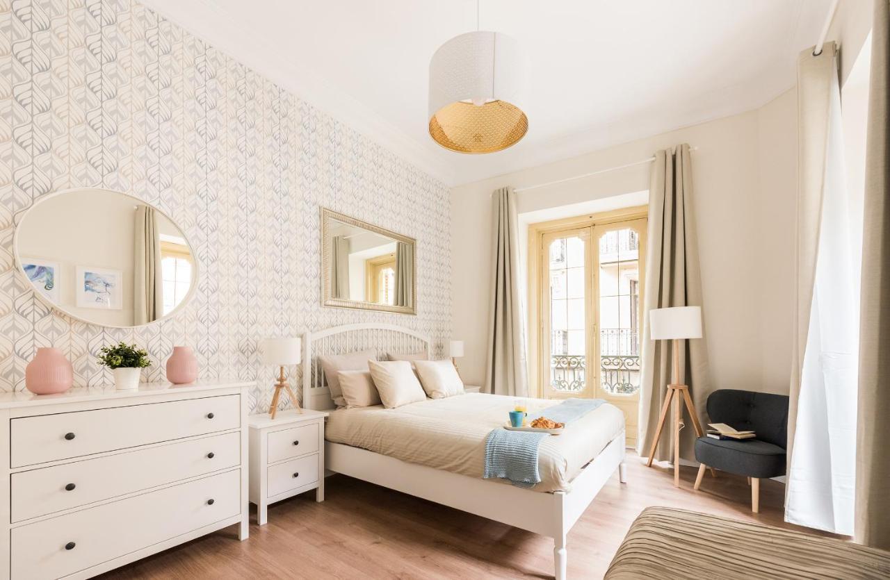 Apartmán Puerta Del Sol Arrendamiento De Temporada Madrid Exteriér fotografie